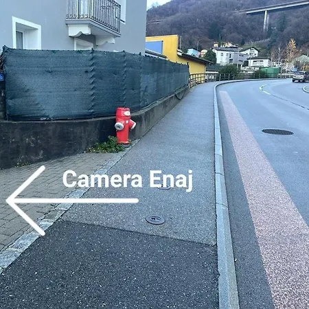 Enaj فندق مبيت وإفطار *